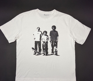 Необычная футболка с принтом #1730800