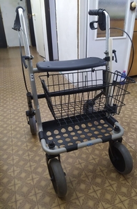 Ходунки-роллаторы для инвалидов #1733357