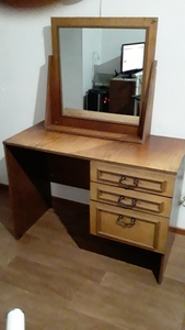 Продаем туалетный столик в отличном состоянии #1733757