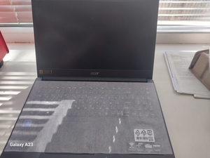 Продаю абсолютно новая Ноутбук #1736647