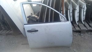 Mitsubishi  L200  двери боковые #1737339