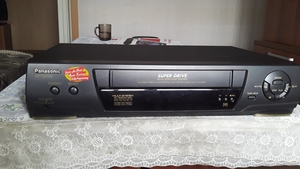 Продам полный видеомагнитофон Panasonic NV-225  в отличном состоянии. Про-во Япо #1739861