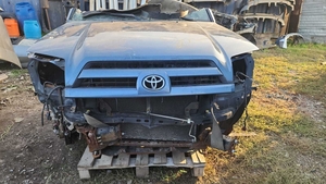 Авторазбор Toyota 4Runner 215   двигатель кузов ходовая #1740201