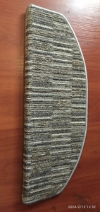 Ковровые накладки на лестницу  #1742776