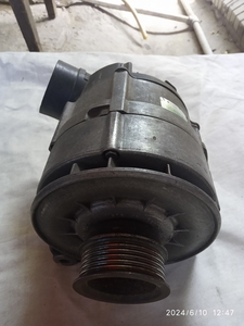 Генератор бмв м50 BOSCH 140Ампер. #1744667