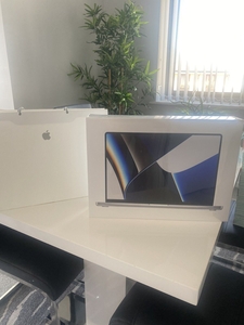 Apple macbook pro 16'' #1748970